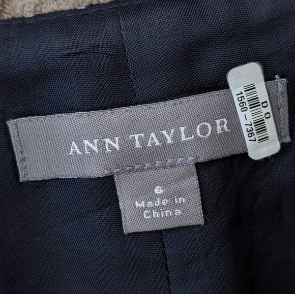 Ann Taylor Wool Skirt Size 6 - Picture 2 of 9
